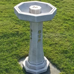 Classic Japanese Design Stone Garden Bird Bath