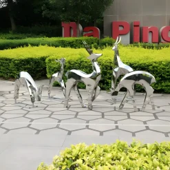 Dynamic Deer 75cm Metal Garden Sculpture
