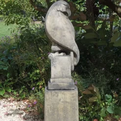 Eagle on Modena Pedestal Modern Stone Garden Statue