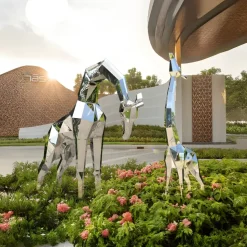 Giraffe 200cm Geometric Metal Garden Sculpture