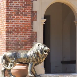 Grand Lion Right Facing Bronze Metal Garden Statue