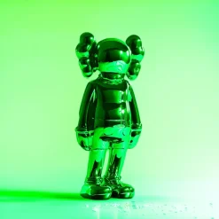 Lucify Seek 135cm Green Resin Indoor Sculpture