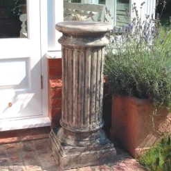 Oxford Column Stone Garden Pedestal