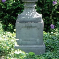 Regency Column Stone Garden Pedestal