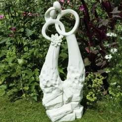 The Wedding Modern Poly Resin Garden Statue